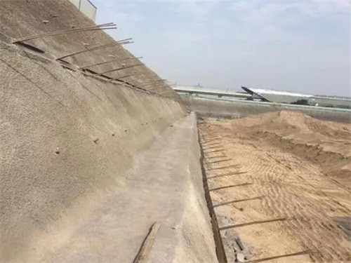 扶余河道边坡加固